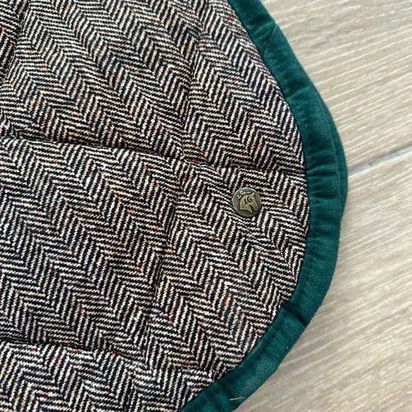 Sixteen cypress brown and green all purpose pad, horse,
Equestrian - Picture 3 of 3